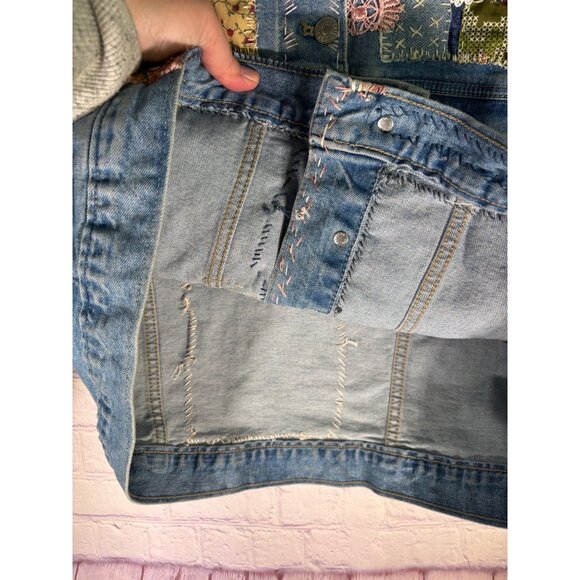 Express Altered Hand Embroidered Upcycled Patched Denim Jacket - Picture 15 of 15